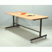 Геймерський комп'ютерний стіл на коліщатках СЛ111