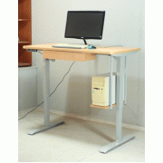 Стіл Evadesk 03 регульований по висоті електроприводом, оснащений висувним ящиком та полицею під с/б.