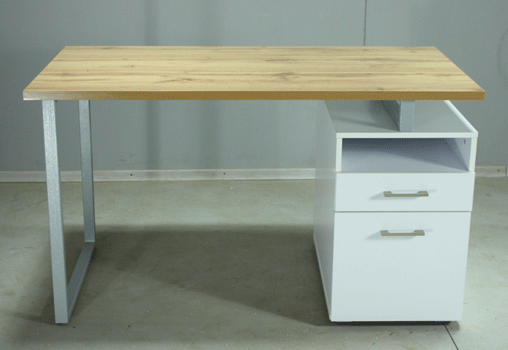Стіл для офісу на металевих ніжках